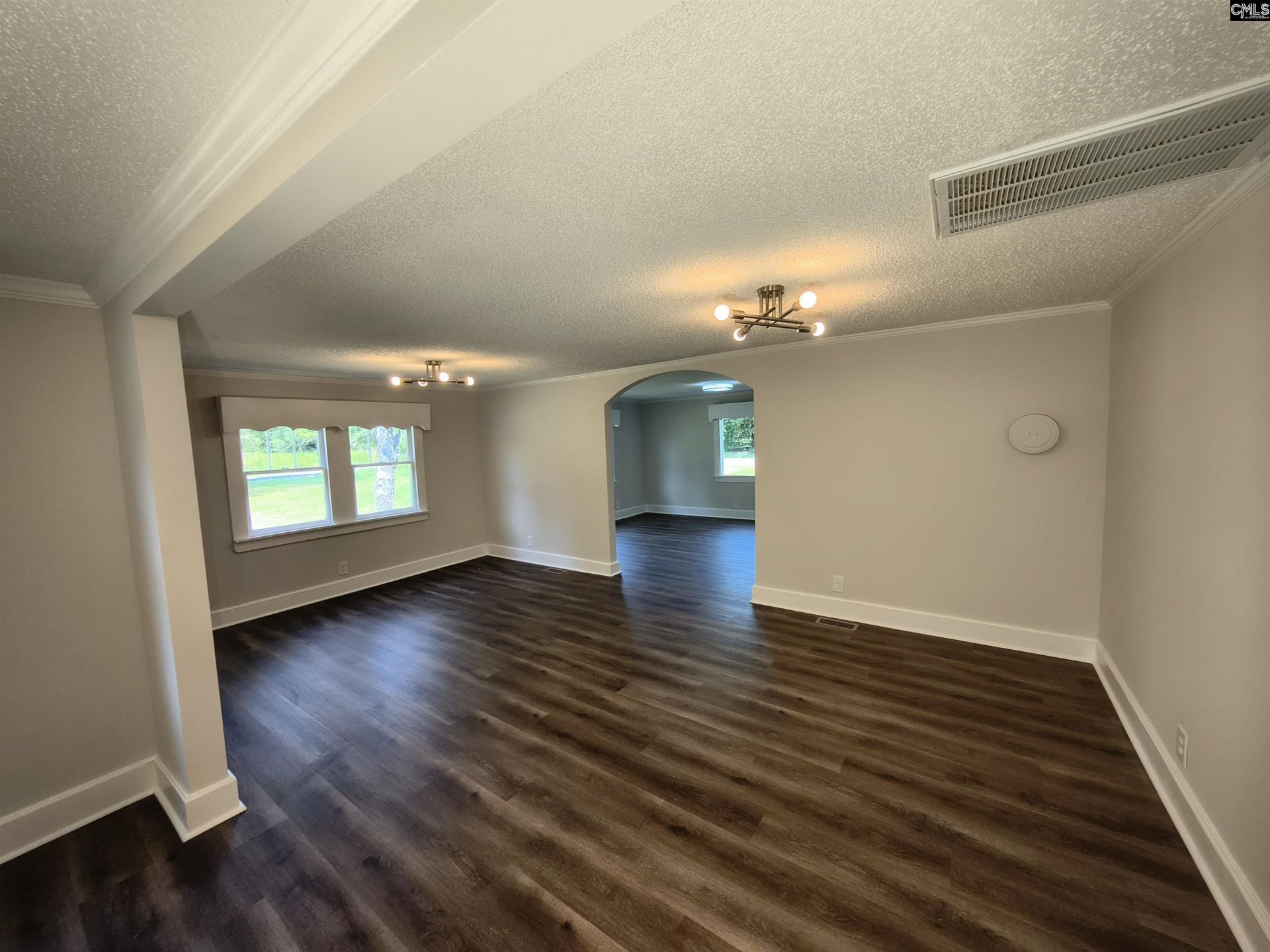 804 Sandfield Road  Photo 14