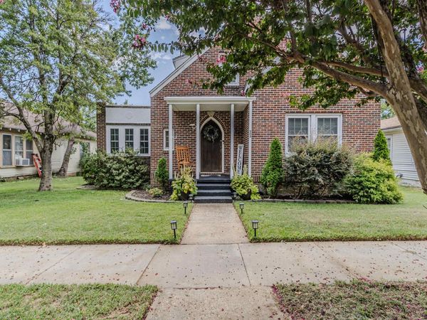 502 W Poplar Street, Paragould, AR 72450