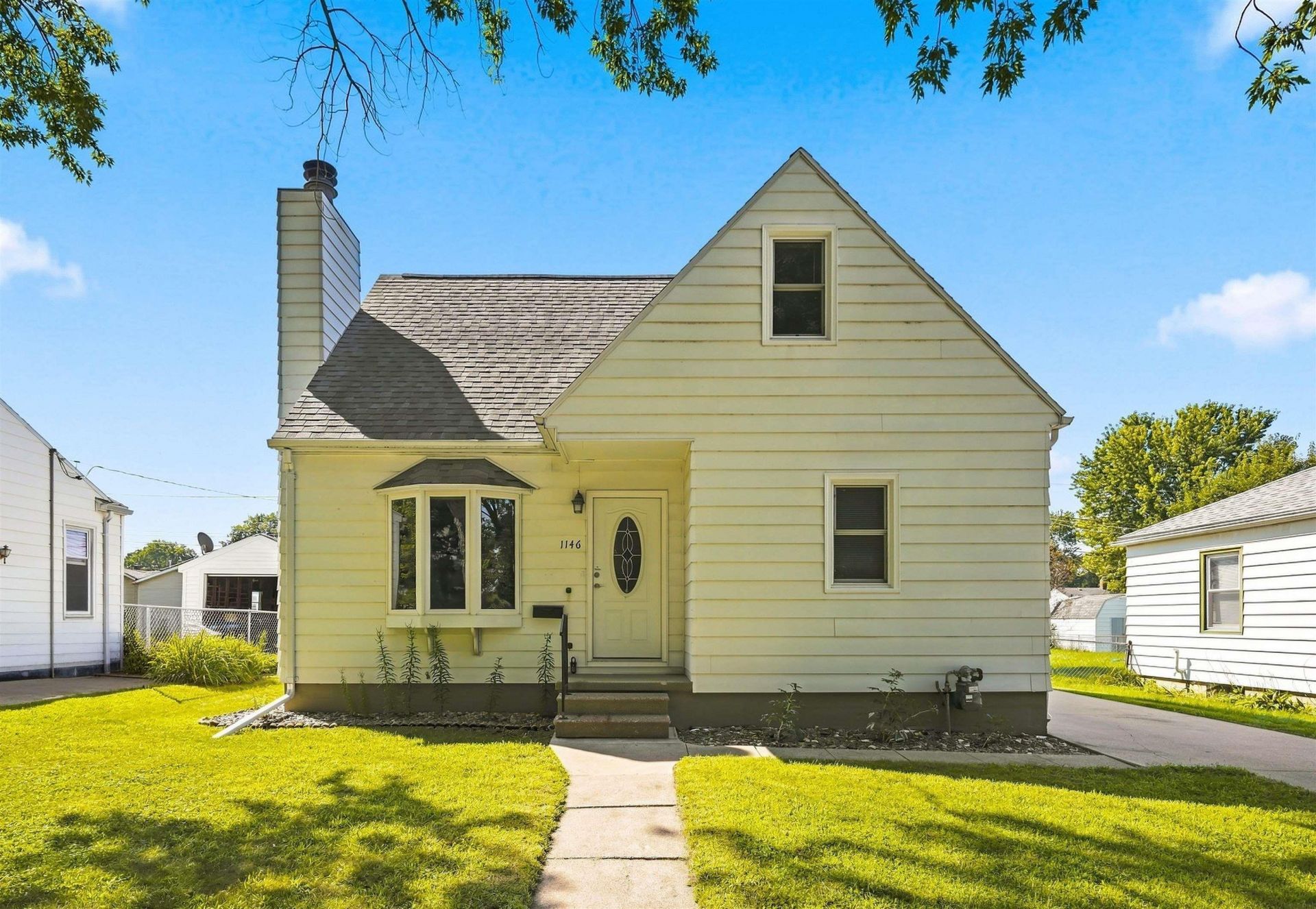 1146 Cornwall Avenue, Waterloo, IA 50702 Main Photo