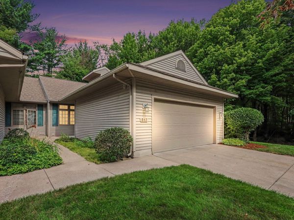 517 Tournament Circle, Unit 4, Muskegon, MI 49444