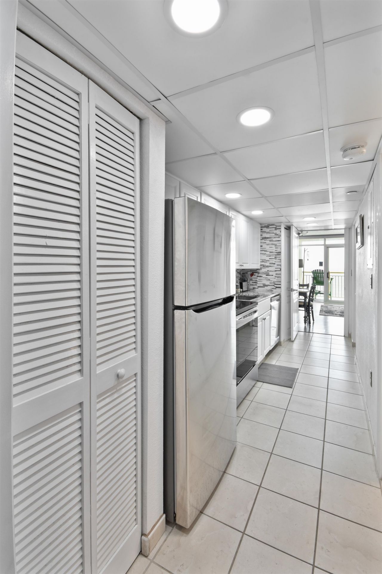 2711 S Ocean Blvd. Photo 19