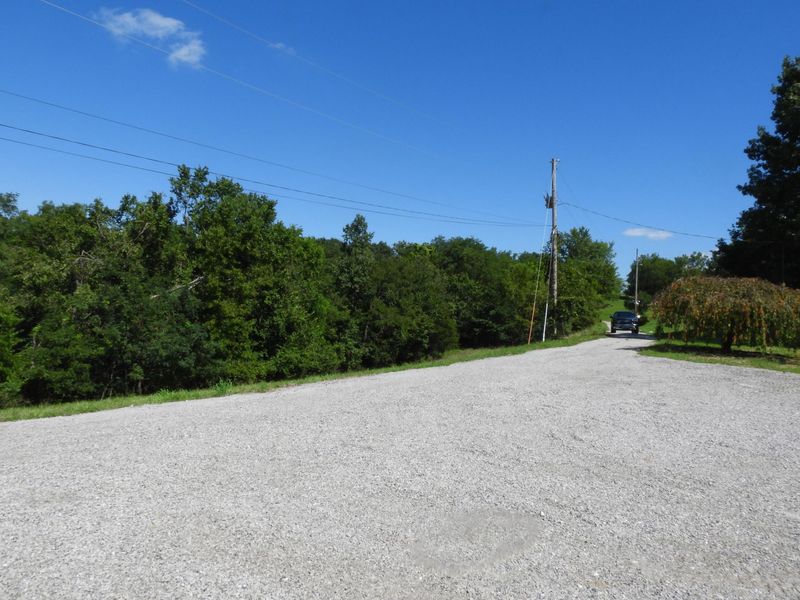 147 Butts Lane, Falmouth, KY 41040 Photo 6