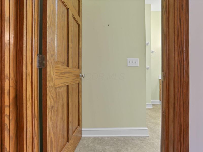 874 E Main Parkway , Newark, OH 43055 Photo 25