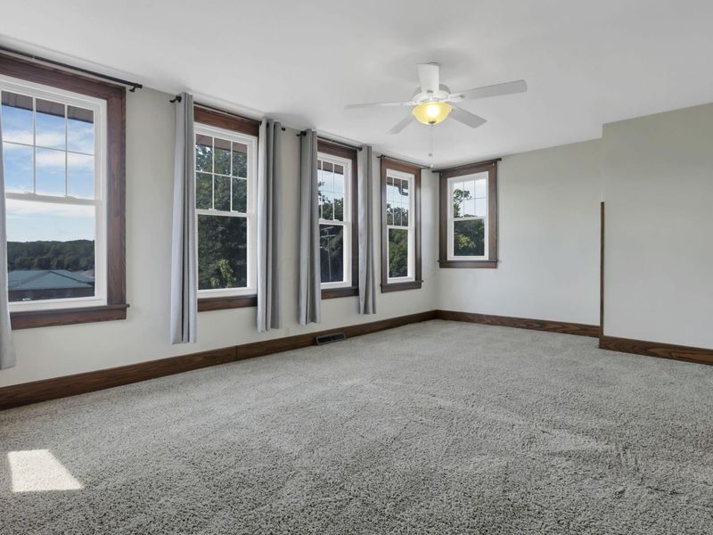 874 E Main Parkway , Newark, OH 43055 Photo 30