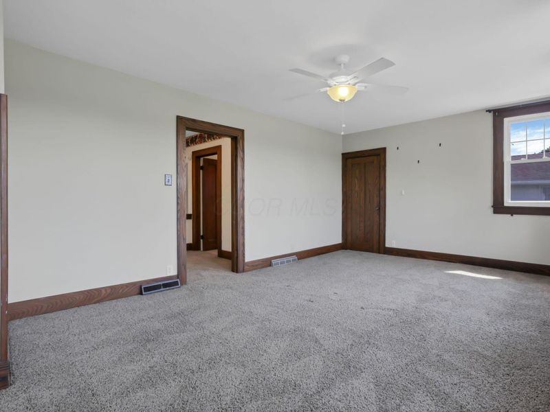 874 E Main Parkway , Newark, OH 43055 Photo 31