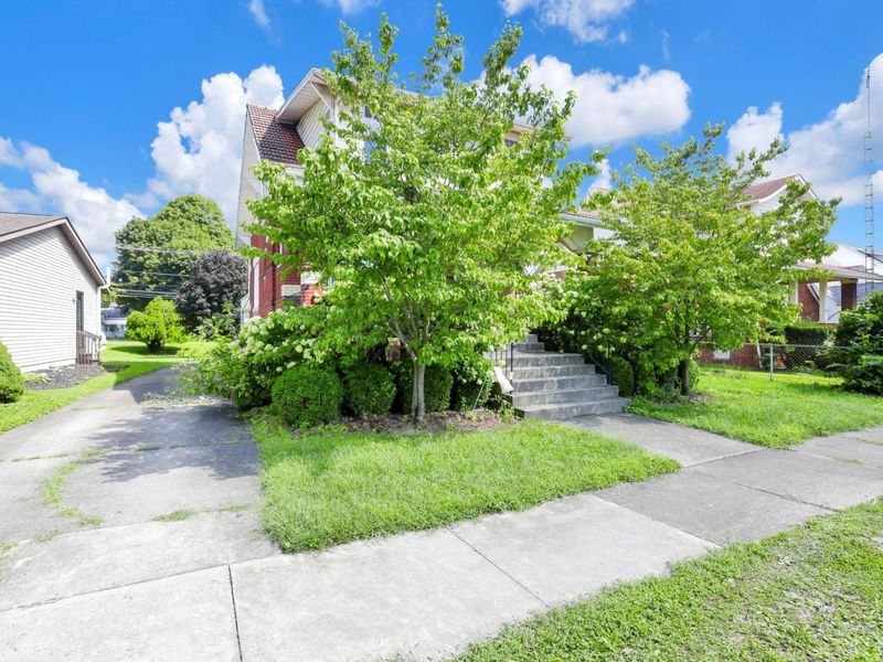 874 E Main Parkway , Newark, OH 43055 Photo 43