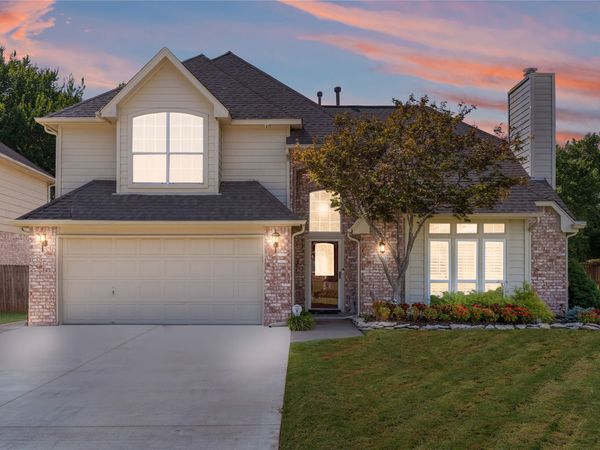 512 N SWEET GUM Avenue , Broken Arrow, OK 74012