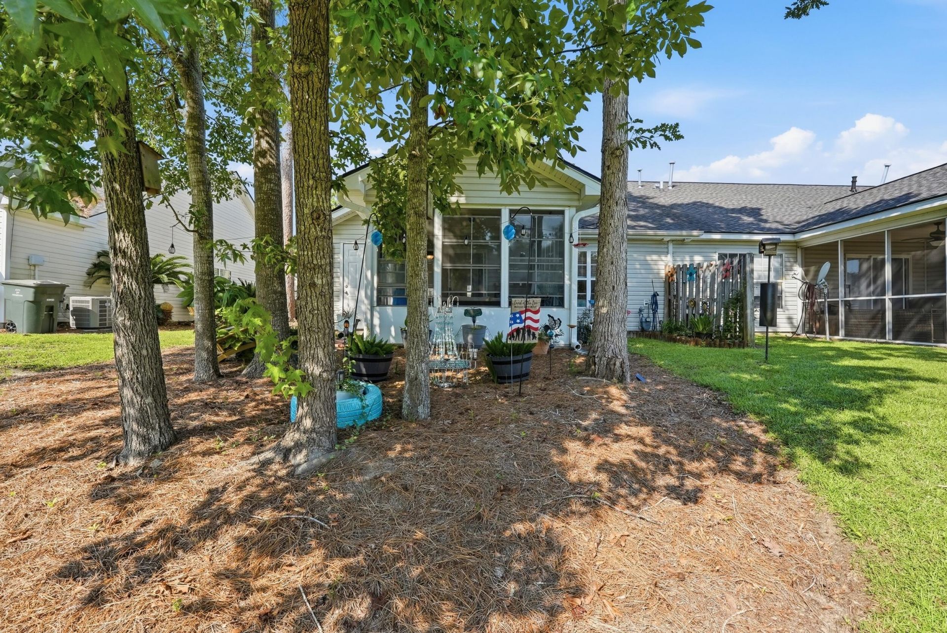 7331 Suncatcher Drive Photo 20