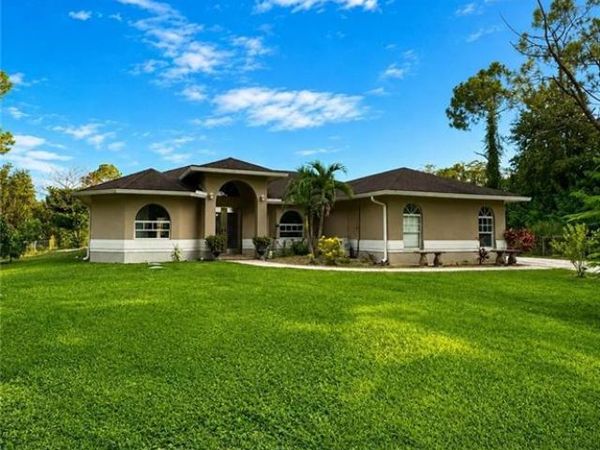 3210 22nd AVE NE, NAPLES, FL 34120