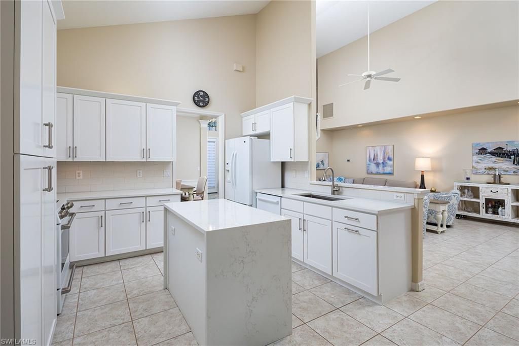 8900 Ventura Way , Naples, FL 34109 Photo