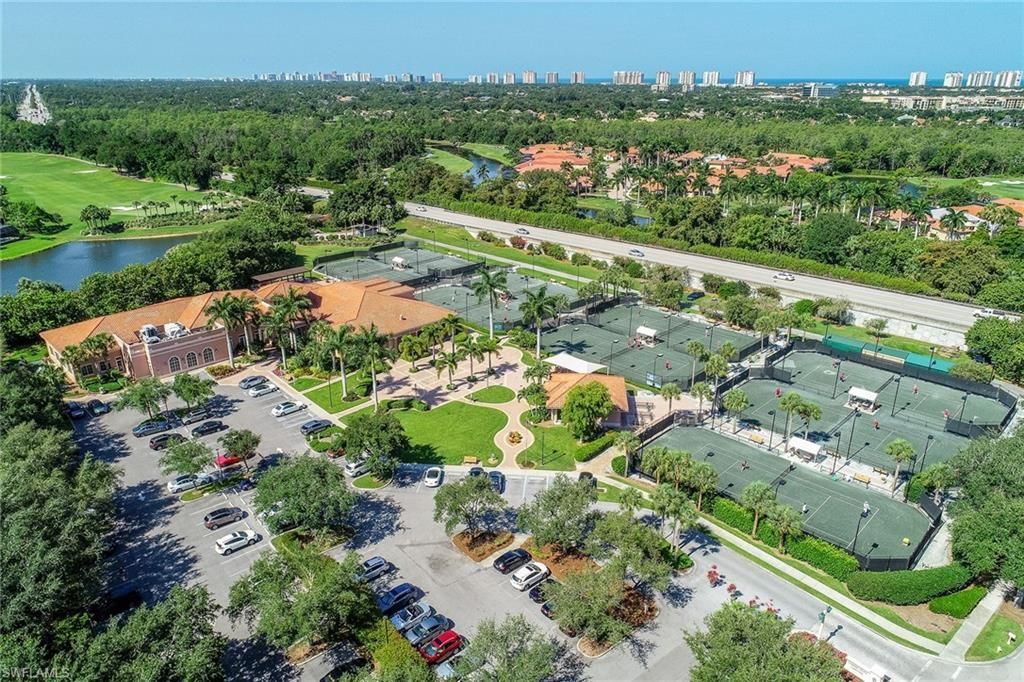 8900 Ventura Way , Naples, FL 34109 Photo