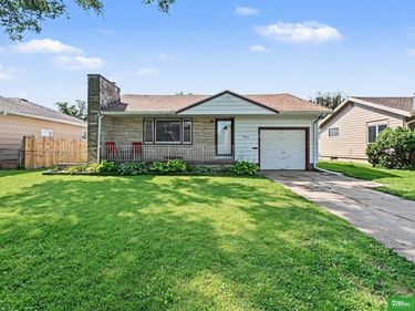 835 W 11th Street, Fremont, NE 68025