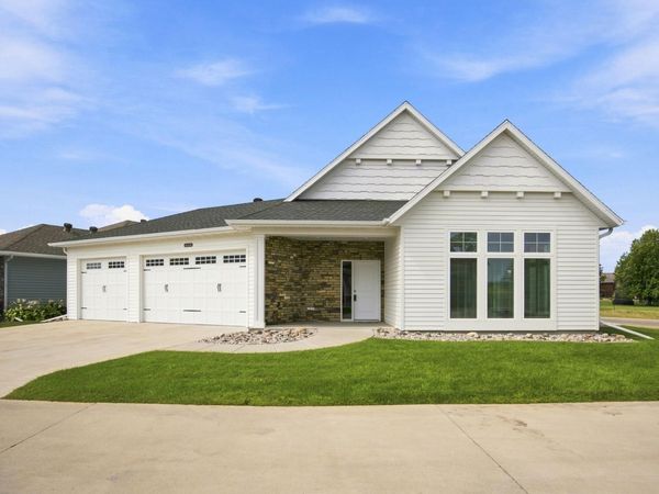 4538 65th Street S, Fargo, ND 58104