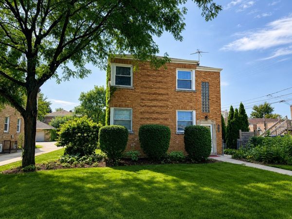 1534 Clinton Place , Unit 2, River Forest, IL 60305