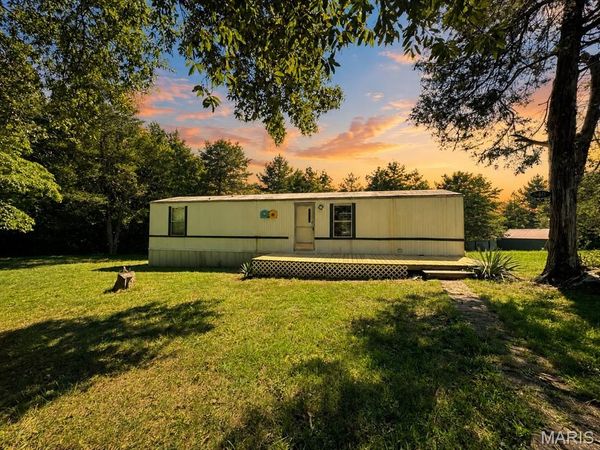 540 Point Road , Farmington, MO 63640