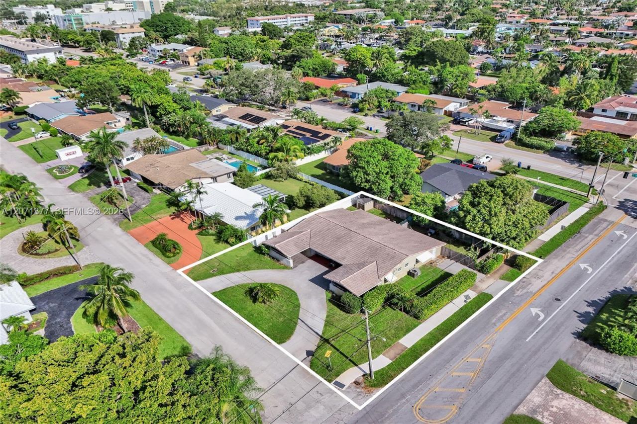 1477 NE 55th St, Fort Lauderdale, FL 33334 Photo