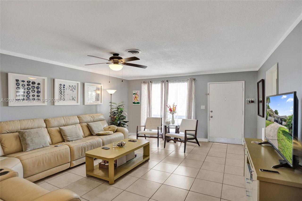 1477 NE 55th St, Fort Lauderdale, FL 33334 Photo