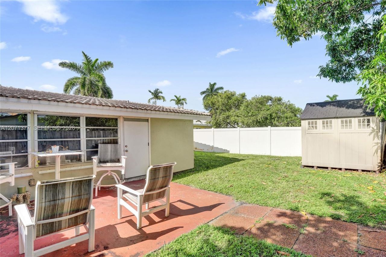 1477 NE 55th St, Fort Lauderdale, FL 33334 Photo