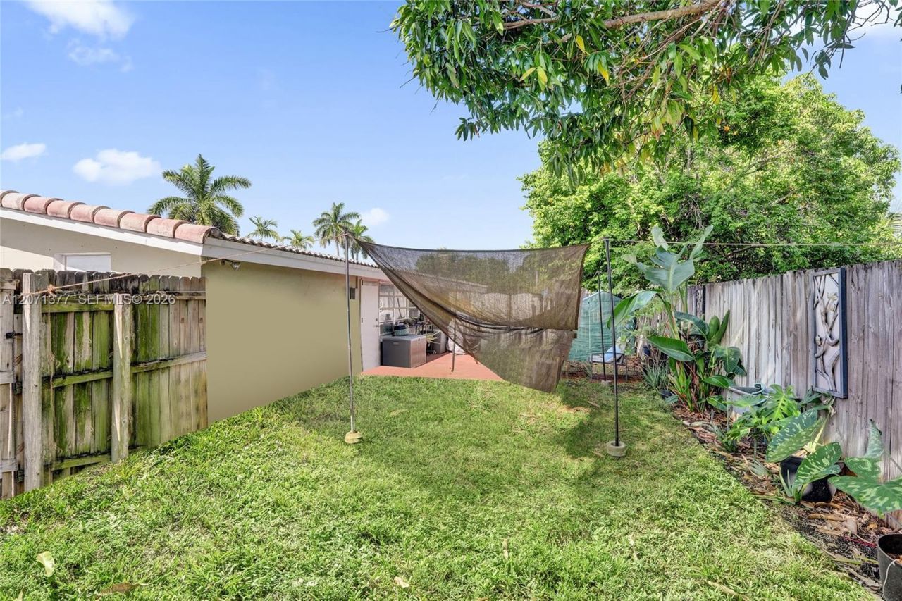 1477 NE 55th St, Fort Lauderdale, FL 33334 Photo