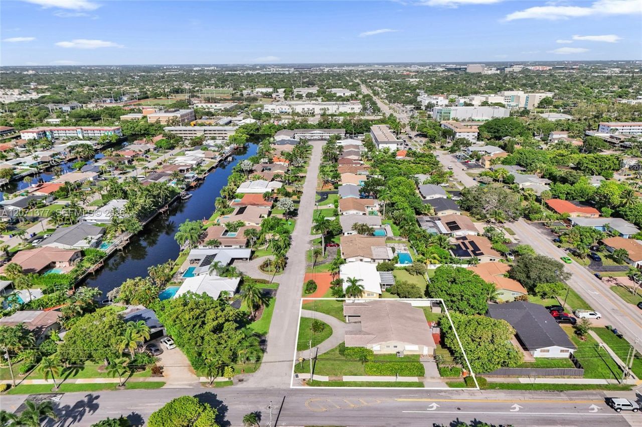 1477 NE 55th St, Fort Lauderdale, FL 33334 Photo