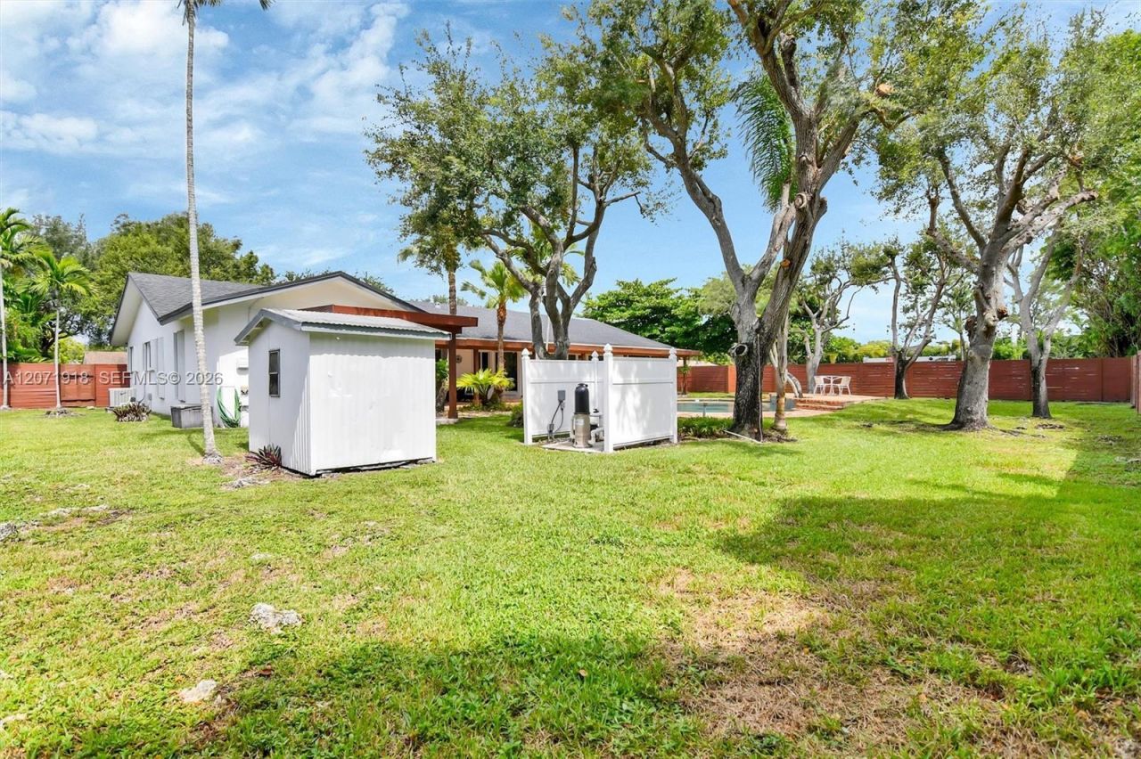 13241 SW 104th Ave , Miami, FL 33176 Photo