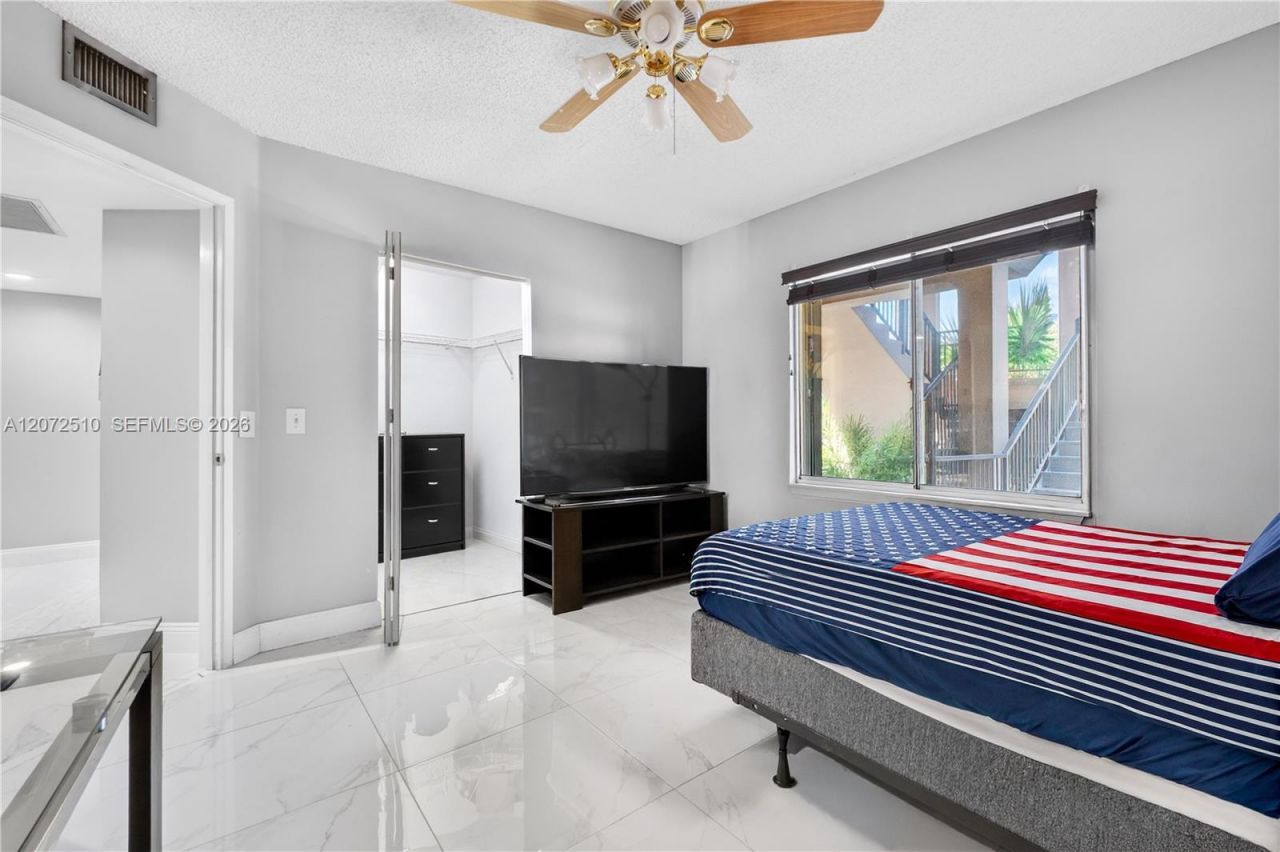 1651 SW 127th Ave , Unit 212A, Pembroke Pines, FL 33027 Photo