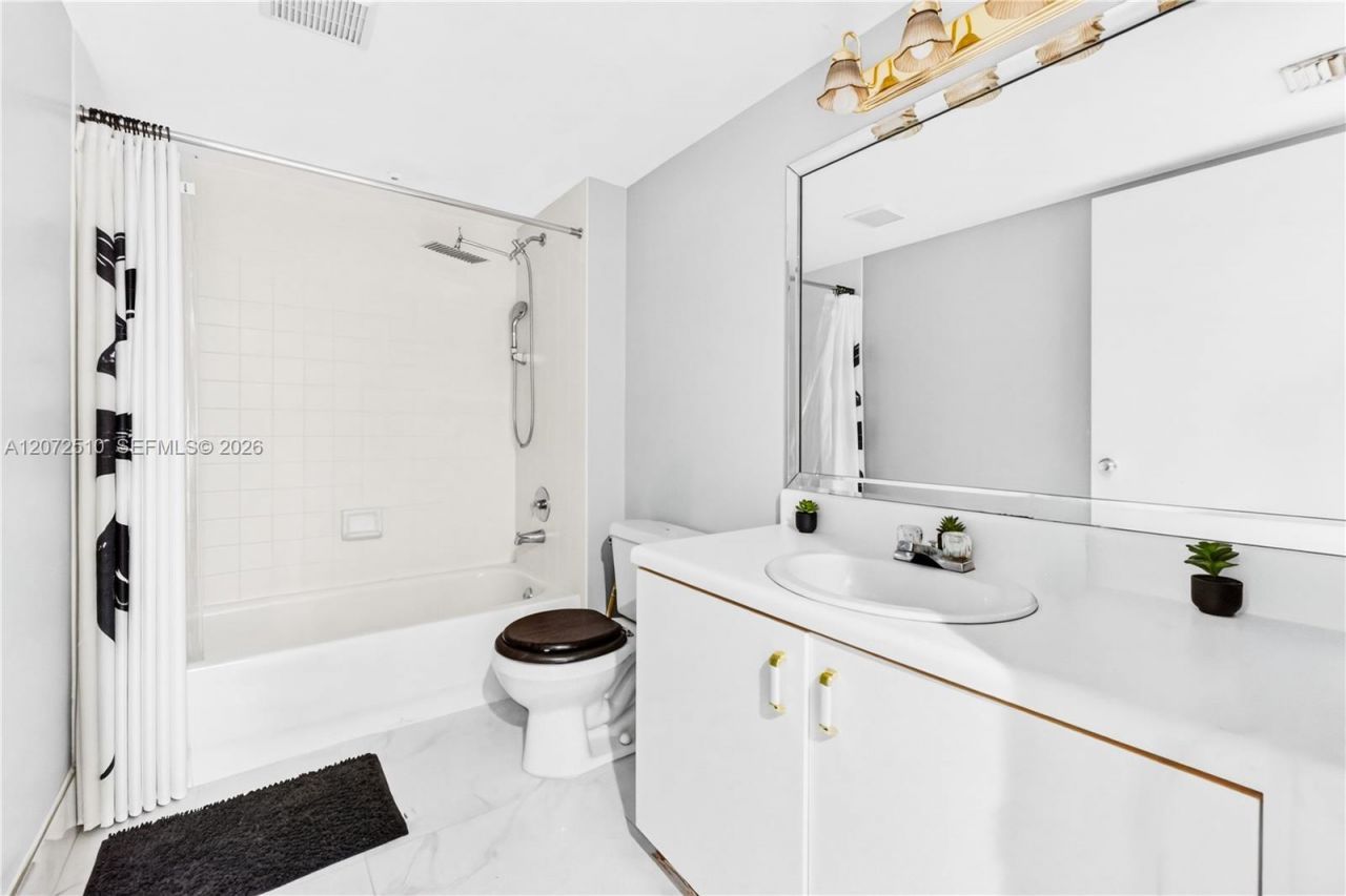 1651 SW 127th Ave , Unit 212A, Pembroke Pines, FL 33027 Photo