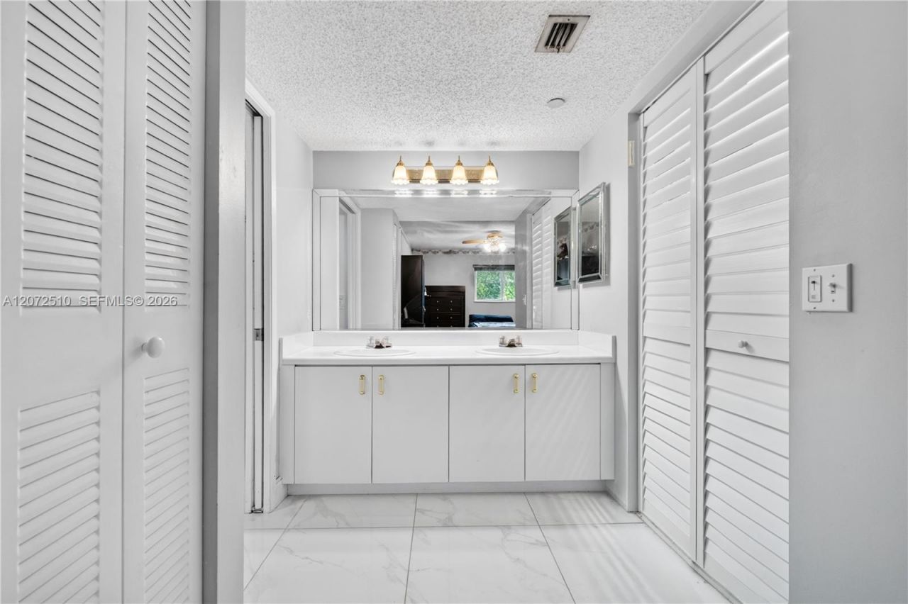 1651 SW 127th Ave , Unit 212A, Pembroke Pines, FL 33027 Photo
