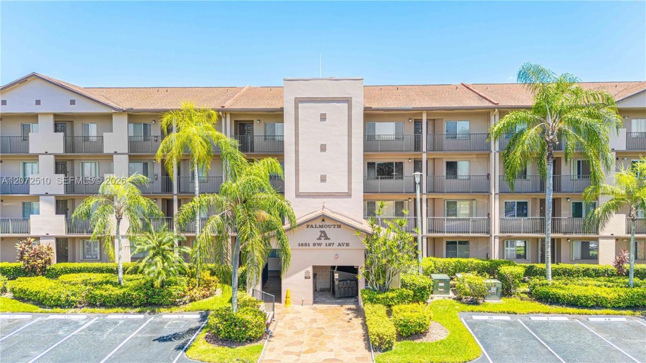 1651 SW 127th Ave , Unit 212A, Pembroke Pines, FL 33027 Photo