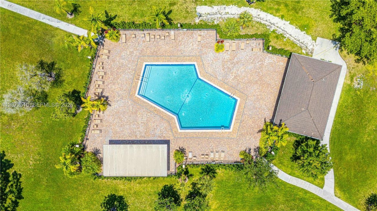 1651 SW 127th Ave , Unit 212A, Pembroke Pines, FL 33027 Photo