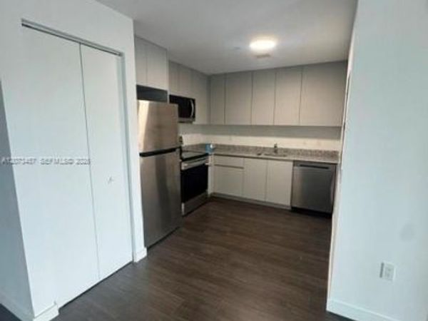 2675 NW 87th st, Unit 302, Miami, FL 33147