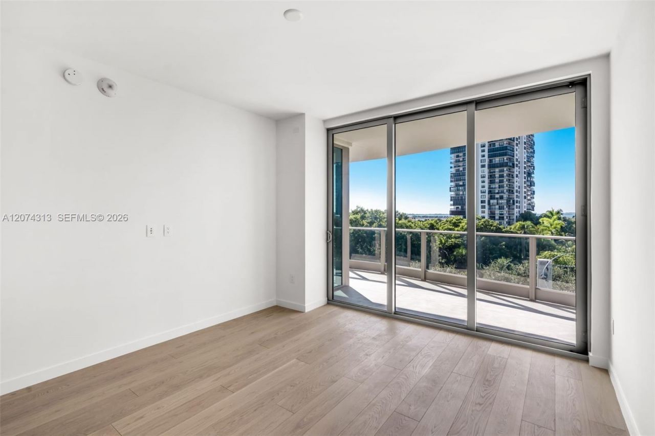 2200 Brickell Ave , Unit 416, Miami, FL 33129 Photo