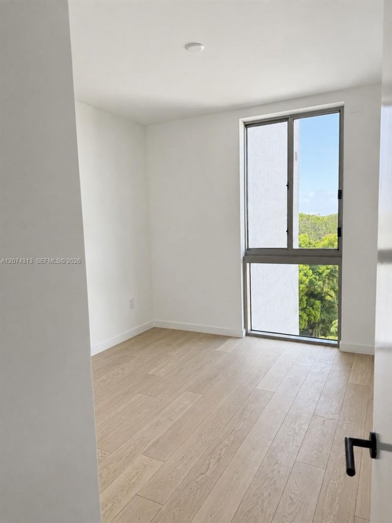 2200 Brickell Ave , Unit 416, Miami, FL 33129 Photo