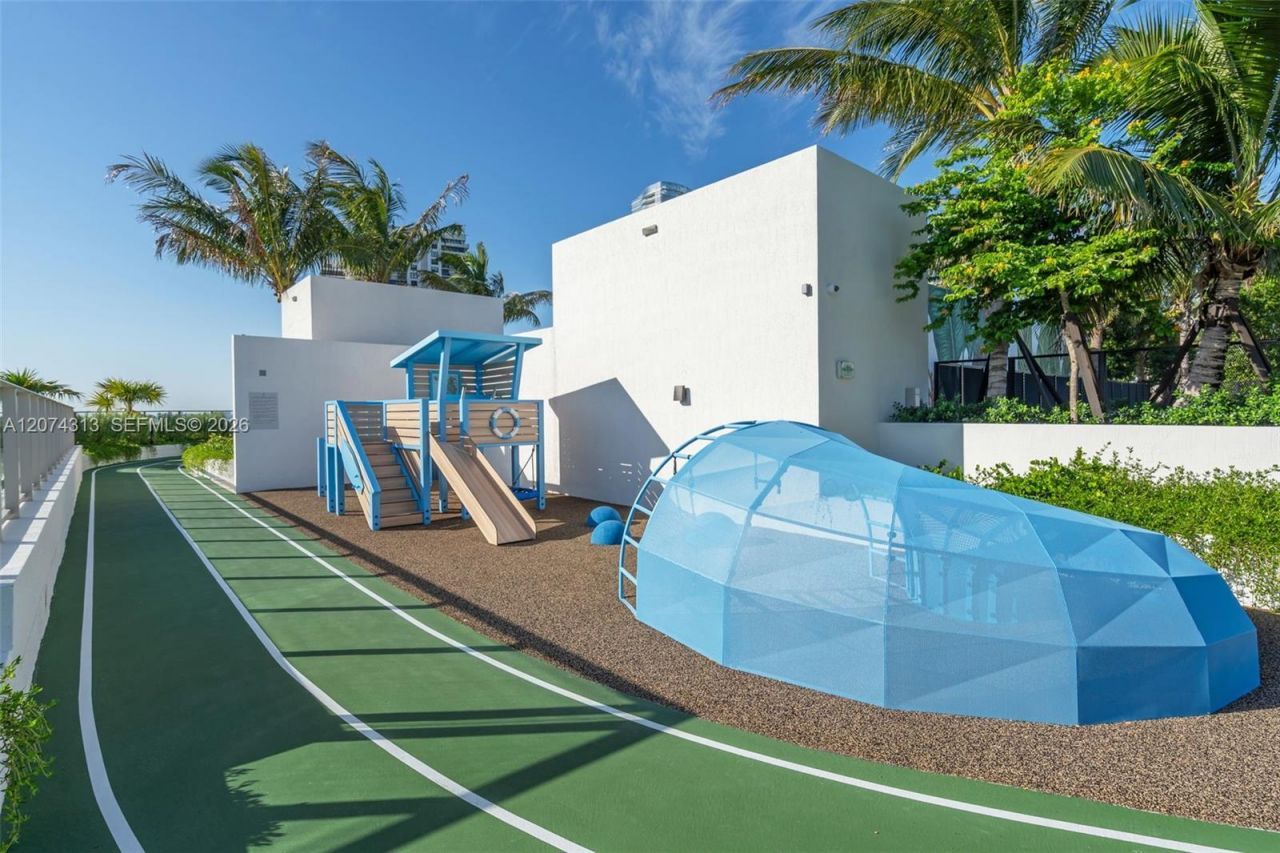 2200 Brickell Ave , Unit 416, Miami, FL 33129 Photo