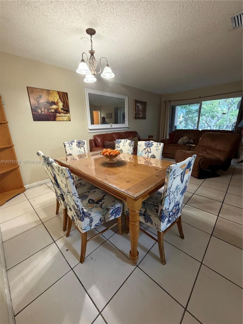 15771 SW 137th Ave, Unit 201, Miami, FL 33177 Photo