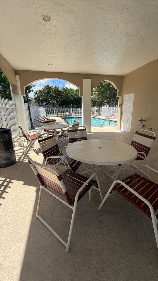 15771 SW 137th Ave, Unit 201, Miami, FL 33177 Photo