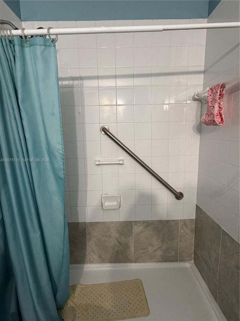 15771 SW 137th Ave, Unit 201, Miami, FL 33177 Photo