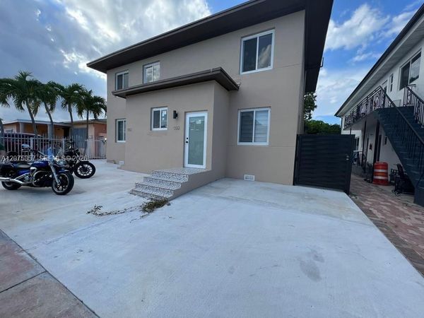 945 79th Ter , Unit 101, Miami Beach, FL 33141
