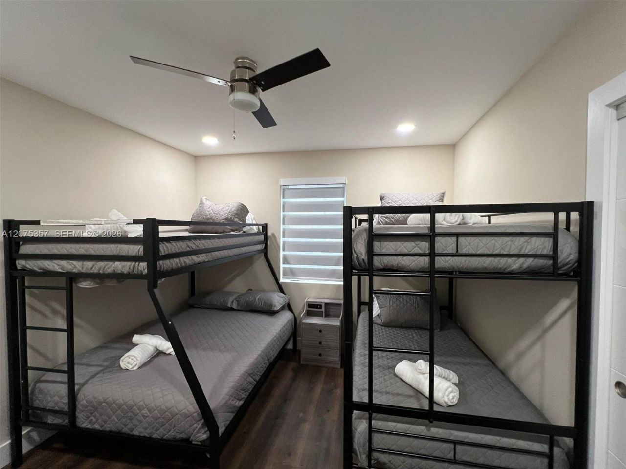 945 79th Ter, Unit 101, Miami Beach, FL 33141 Photo