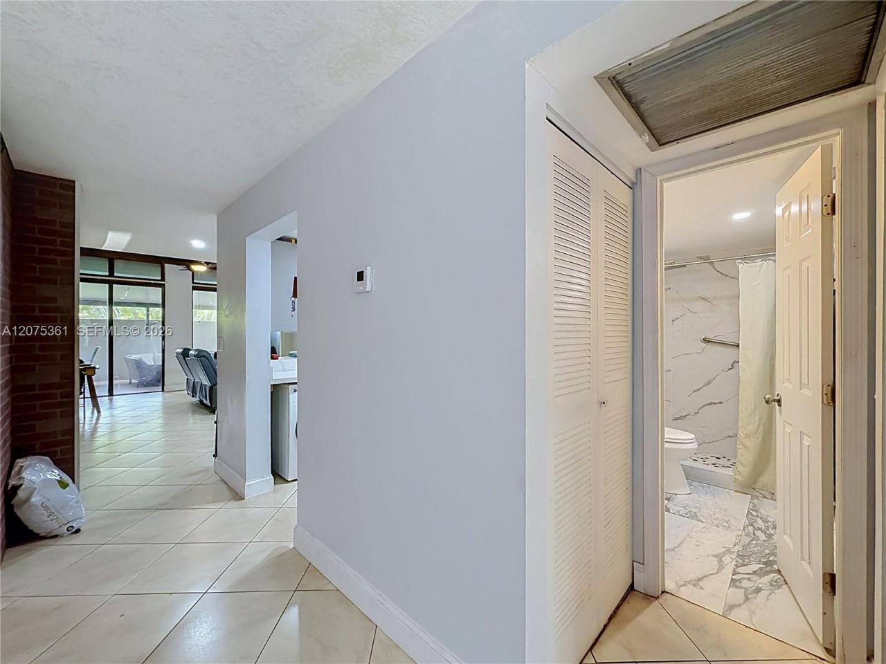 1110 W Fairway Rd , Pembroke Pines, FL 33026 Photo