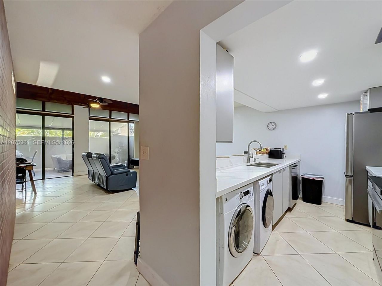 1110 W Fairway Rd , Pembroke Pines, FL 33026 Photo