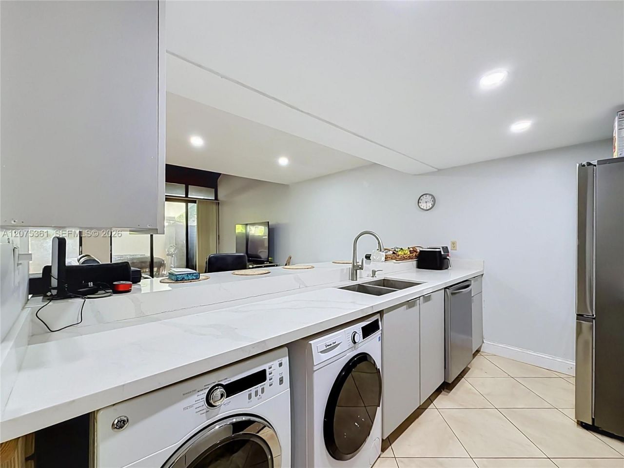 1110 W Fairway Rd , Pembroke Pines, FL 33026 Photo