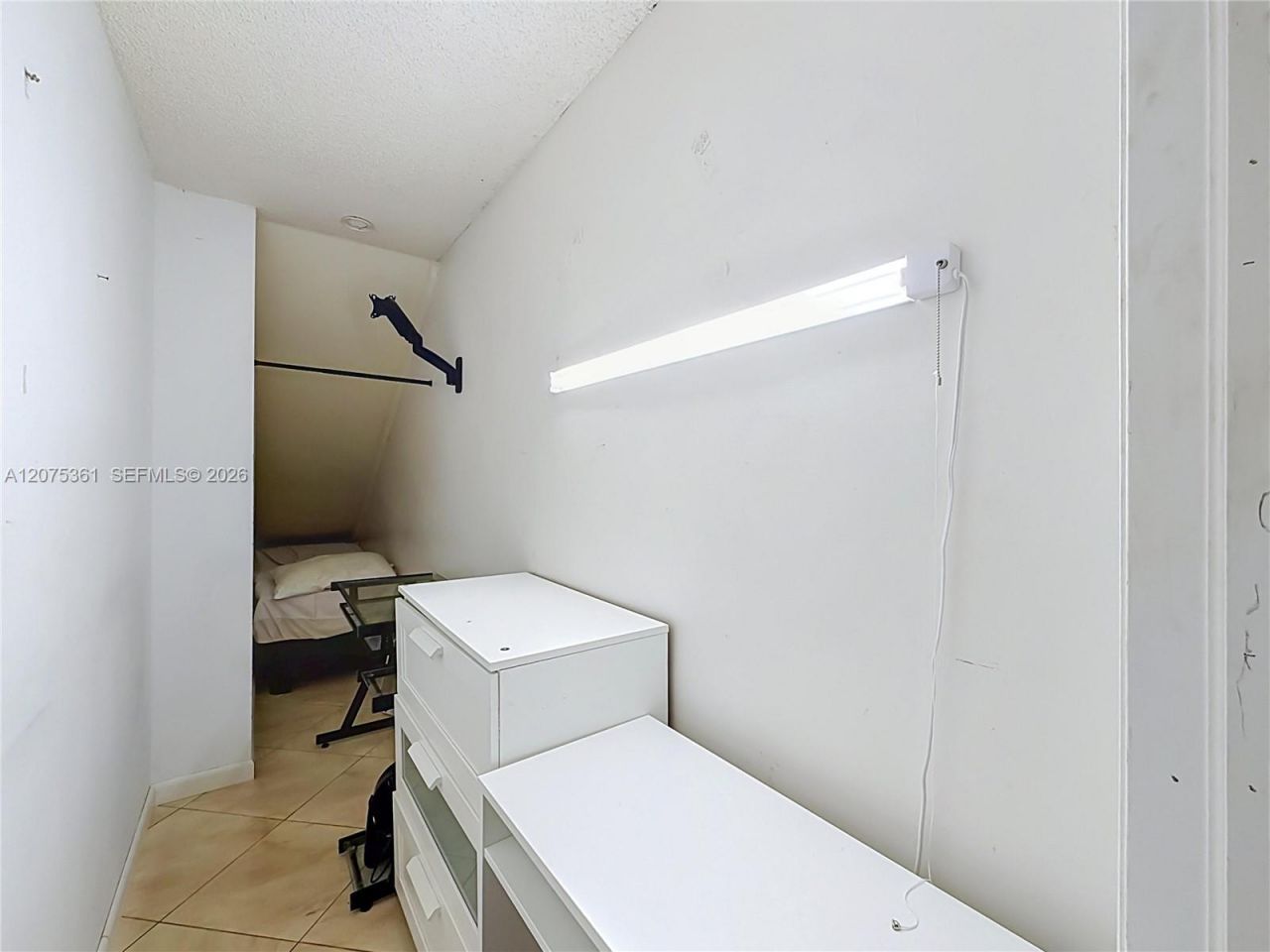 1110 W Fairway Rd , Pembroke Pines, FL 33026 Photo