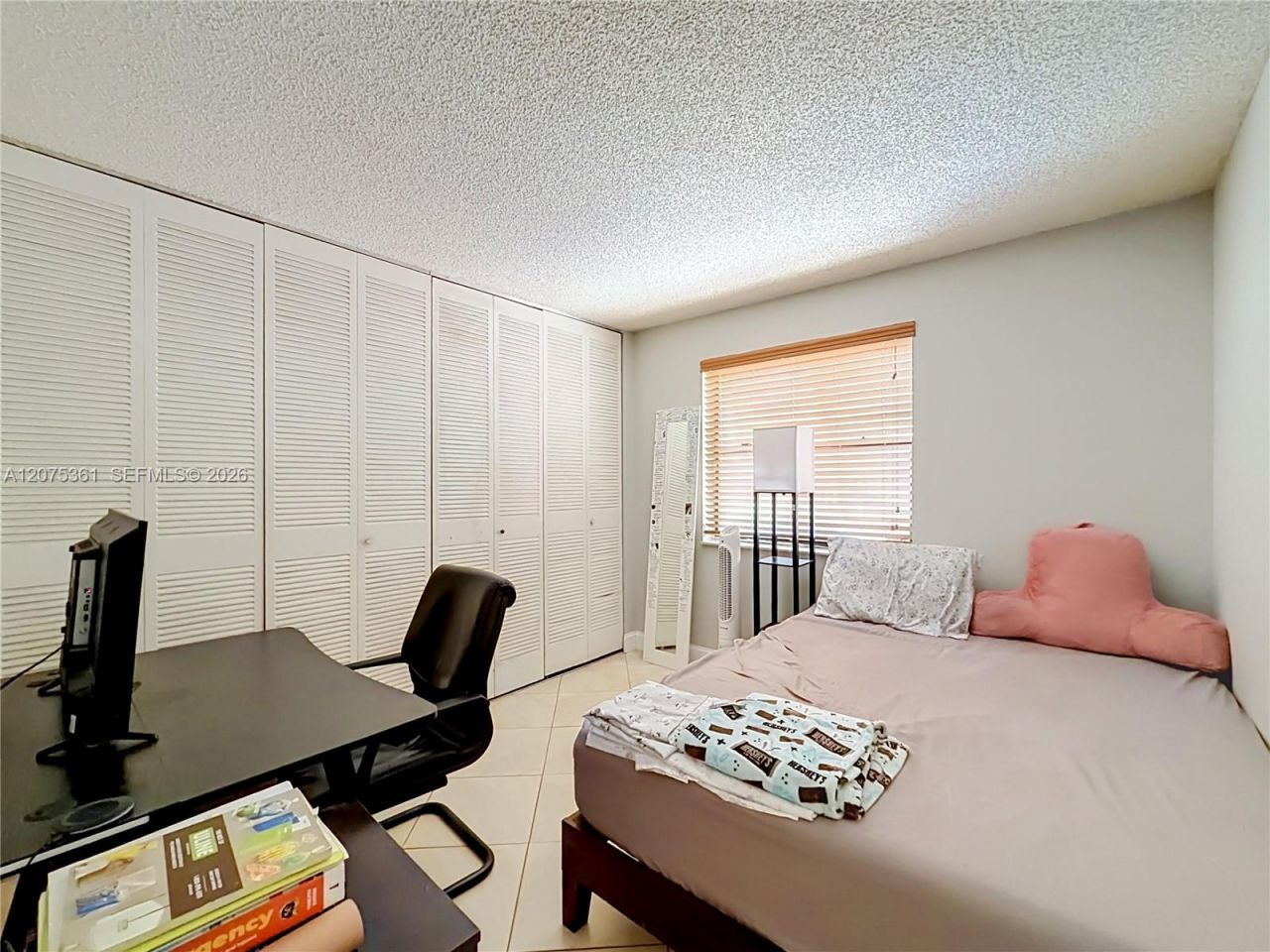 1110 W Fairway Rd , Pembroke Pines, FL 33026 Photo