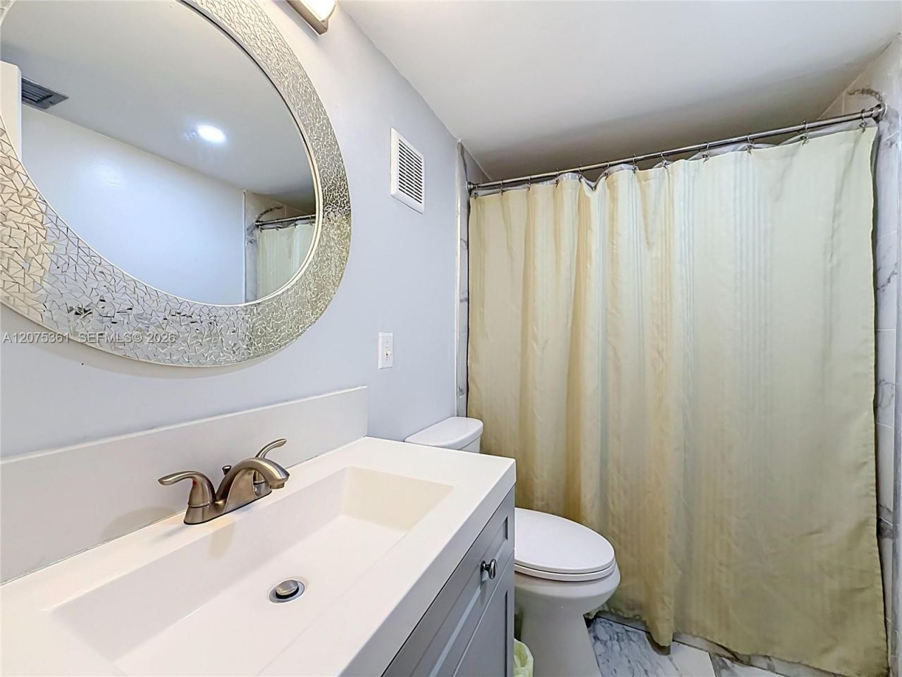 1110 W Fairway Rd , Pembroke Pines, FL 33026 Photo