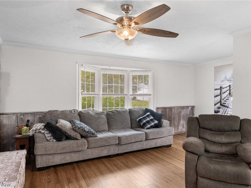335 Vassar Avenue , Elyria, OH 44035 Photo 21