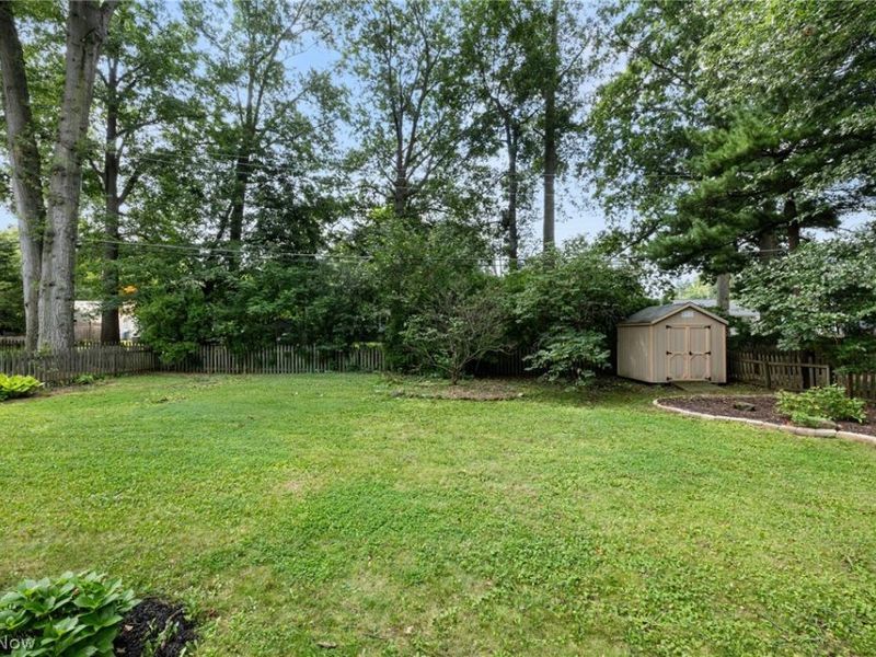 335 Vassar Avenue , Elyria, OH 44035 Photo 40