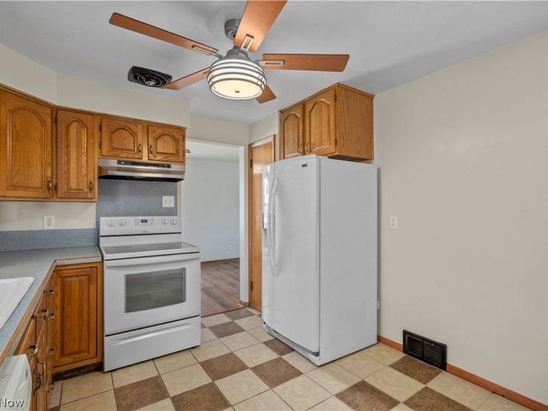 1350 Missouri Avenue, Lorain, OH 44052 Photo 12
