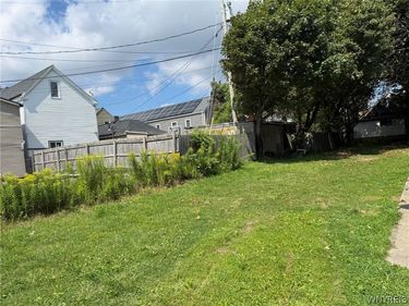 461 Plymouth Avenue , Buffalo, NY 14213