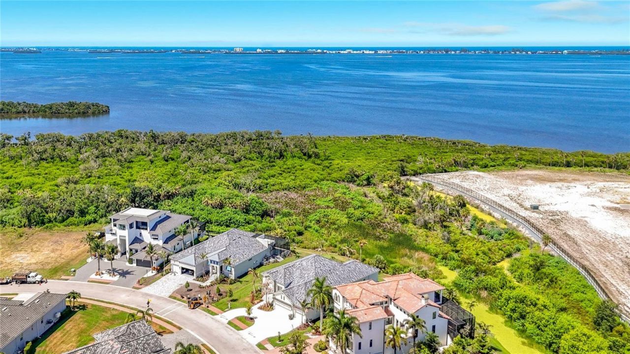 6264 Champions Row Street, Bradenton, FL 34210 Photo